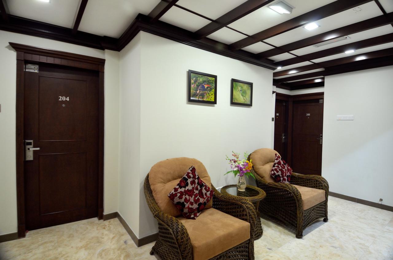 קוטה קינבלו Hotel Kooler Inn מראה חיצוני תמונה