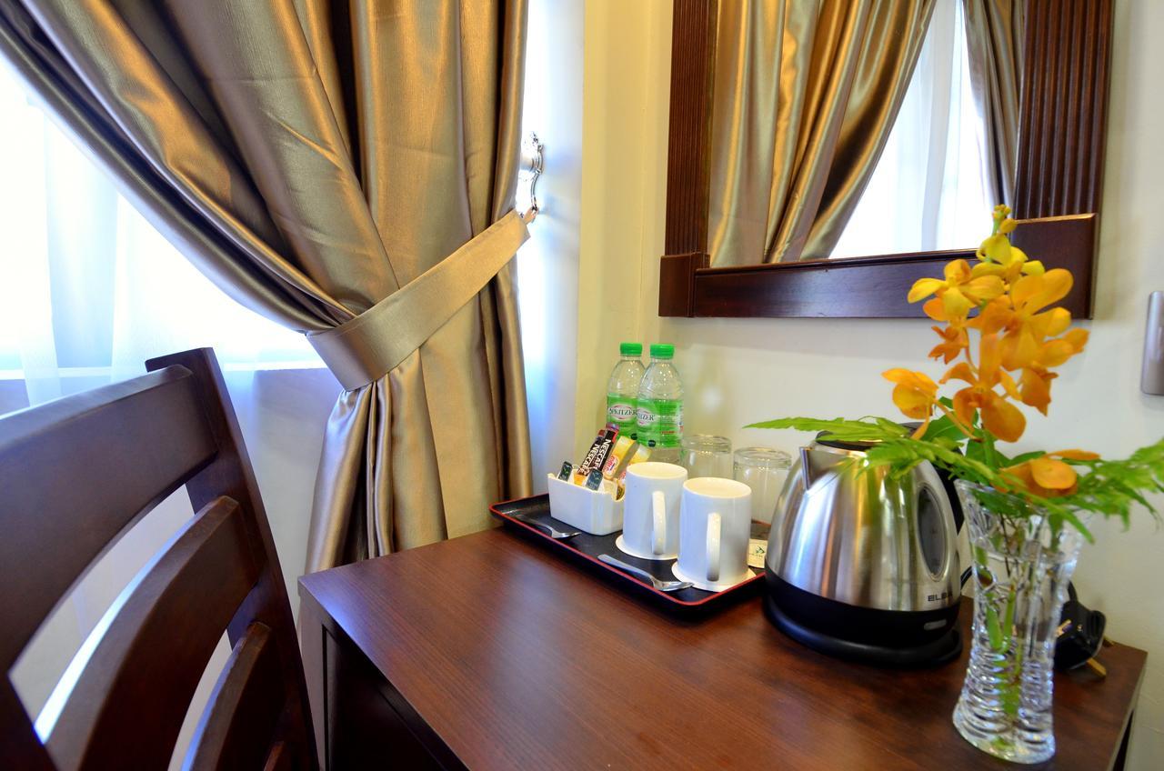 קוטה קינבלו Hotel Kooler Inn מראה חיצוני תמונה